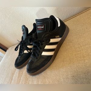 Adidas Samba
